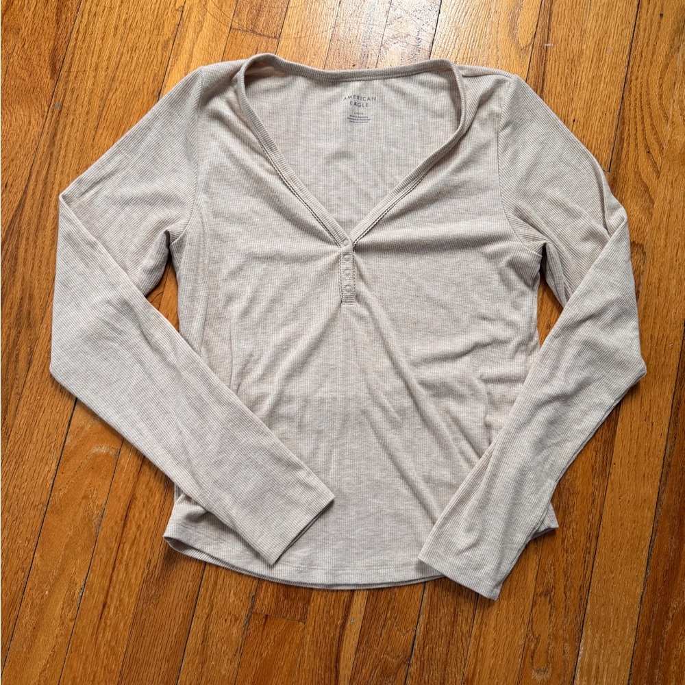 American Eagle Outfitters Light Beige Long Sleeve Top